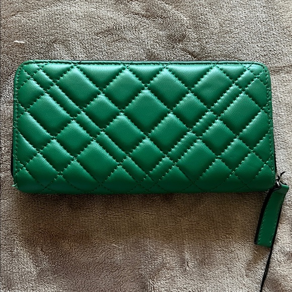 Kurt Geiger Emerald Quilted Wallet - Picture 3 of 9